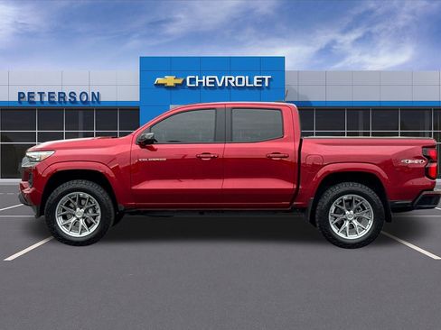 Used 2024 Chevrolet Colorado LT w/ LT Convenience Package III image 7