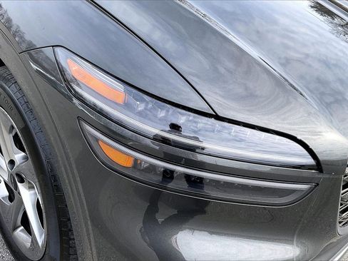 Used 2026 Genesis GV70 2.5T Select image 31