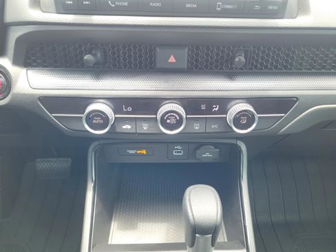 Used 2024 Honda CR-V LX image 14