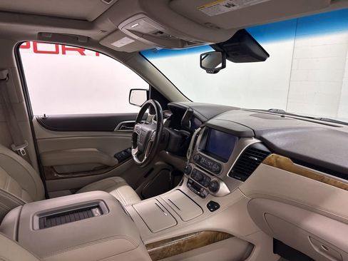 Used 2017 GMC Yukon XL Denali w/ Open Road Package image 65