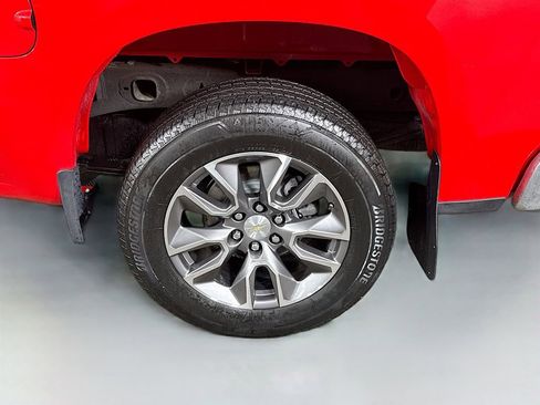 Used 2023 Chevrolet Silverado 1500 LT image 34