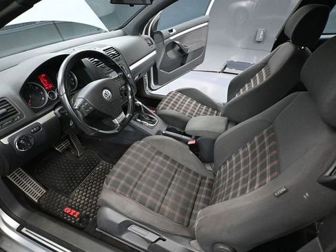 Used 2006 Volkswagen GTI 2.0T 2-Door image 20