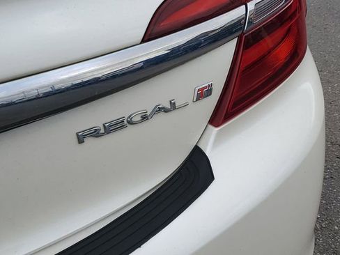 Used 2014 Buick Regal FWD image 28