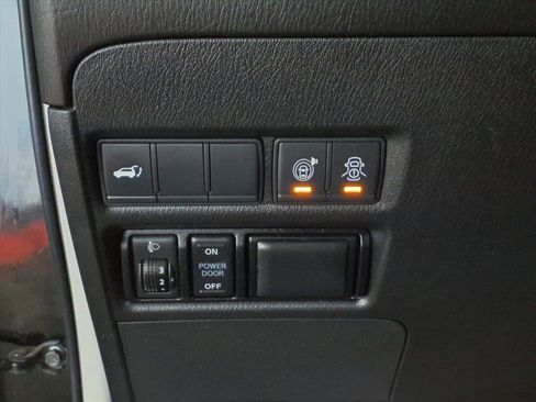 Used 2019 Nissan Armada SL w/ Premium Package image 21