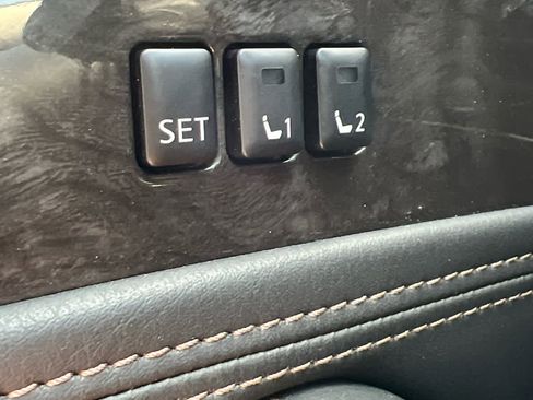 Used 2024 Nissan Armada Platinum w/ Captain's Chairs Package AWD/4WD image 26