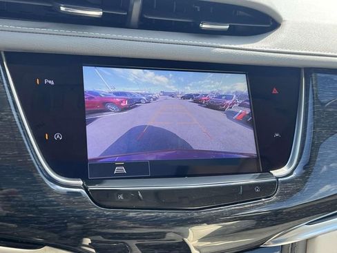 Certified 2023 Cadillac XT6 Premium Luxury image 21