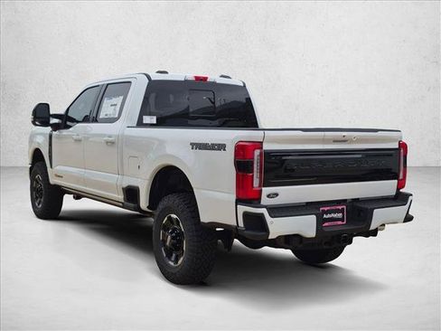 New 2026 Ford F250 Platinum w/ Tremor Off-Road Package AWD/4WD image 9