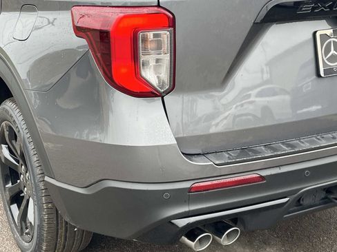 Used 2022 Ford Explorer ST w/ Equipment Group 401A image 9