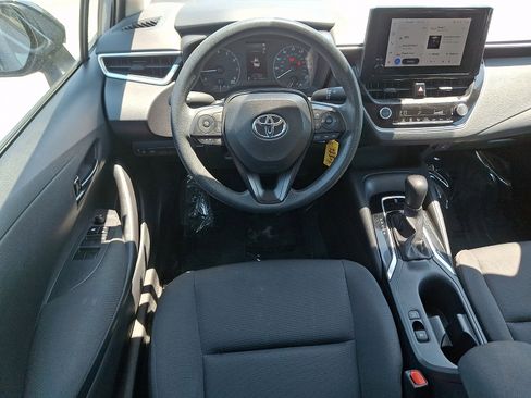 Used 2024 Toyota Corolla LE FWD image 11