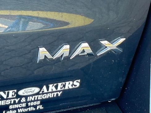 Used 2023 Ford Expedition Max Limited image 21