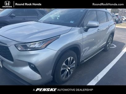 Used 2020 Toyota Highlander XLE