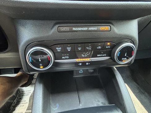 Used 2023 Ford Escape Active image 19