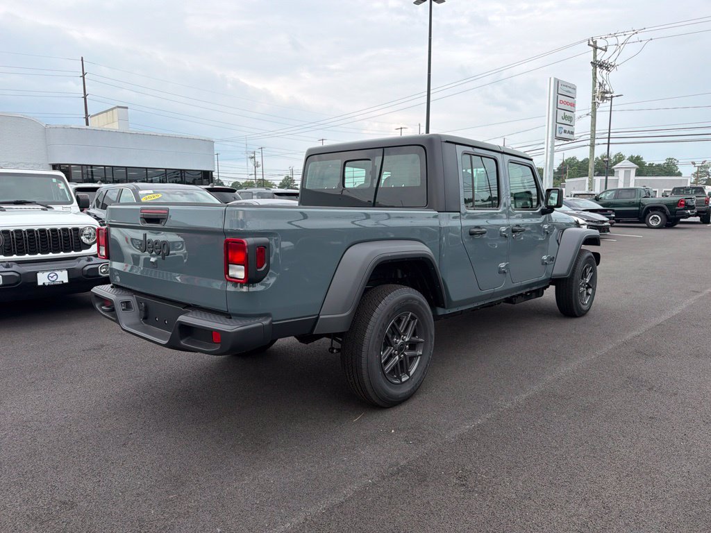 New 2026 Jeep Gladiator Sport AWD/4WD image 5