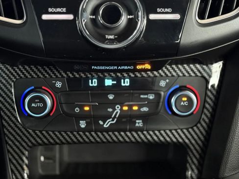 Used 2016 Ford Focus RS image 31