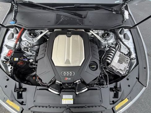 Used 2022 Audi RS 7 Sportback w/ Black Optic Package image 27