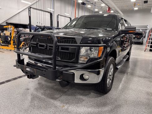 Used 2012 Ford F150 XLT w/ XLT Chrome Pkg image 28