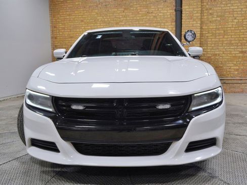 Used 2019 Dodge Charger Police w/ Street Appearance Group image 4
