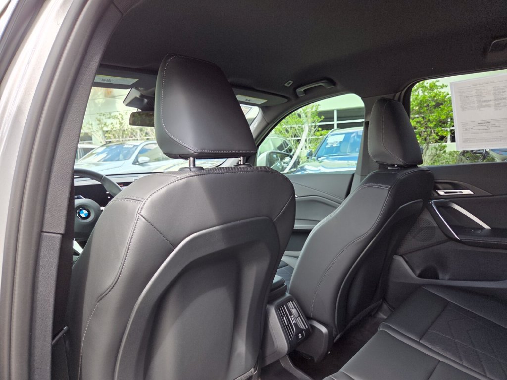 Used 2027 BMW X1 xDrive28i AWD/4WD image 13