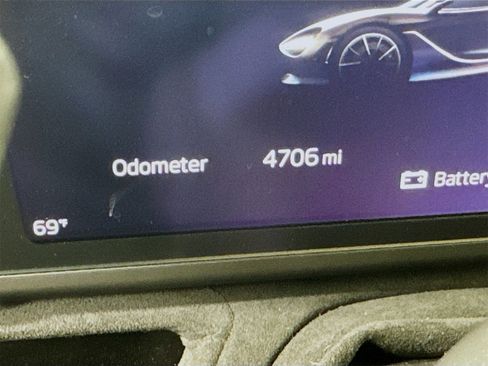 Used 2021 McLaren 720S Performance image 12