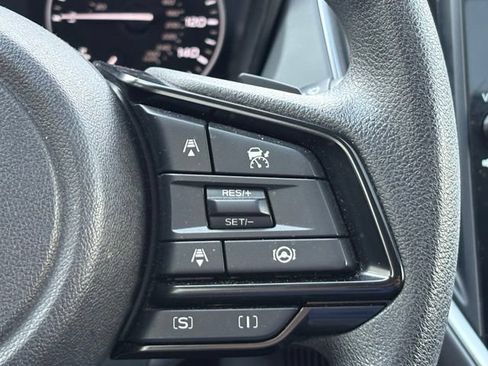 Used 2025 Subaru Crosstrek 2.5i Premium AWD/4WD image 18
