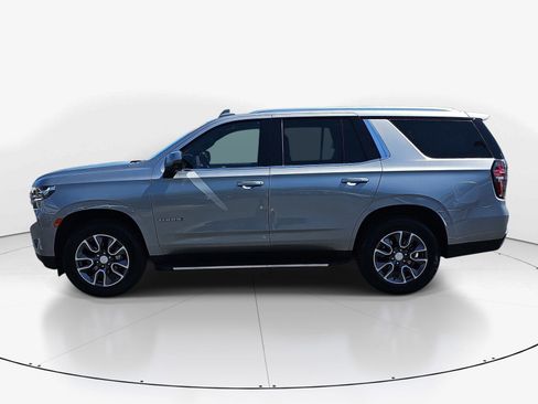 Used 2024 Chevrolet Tahoe LT w/ LT Signature Package RWD image 6