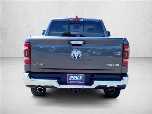 Used 2022 RAM 1500 Laramie AWD/4WD image 3