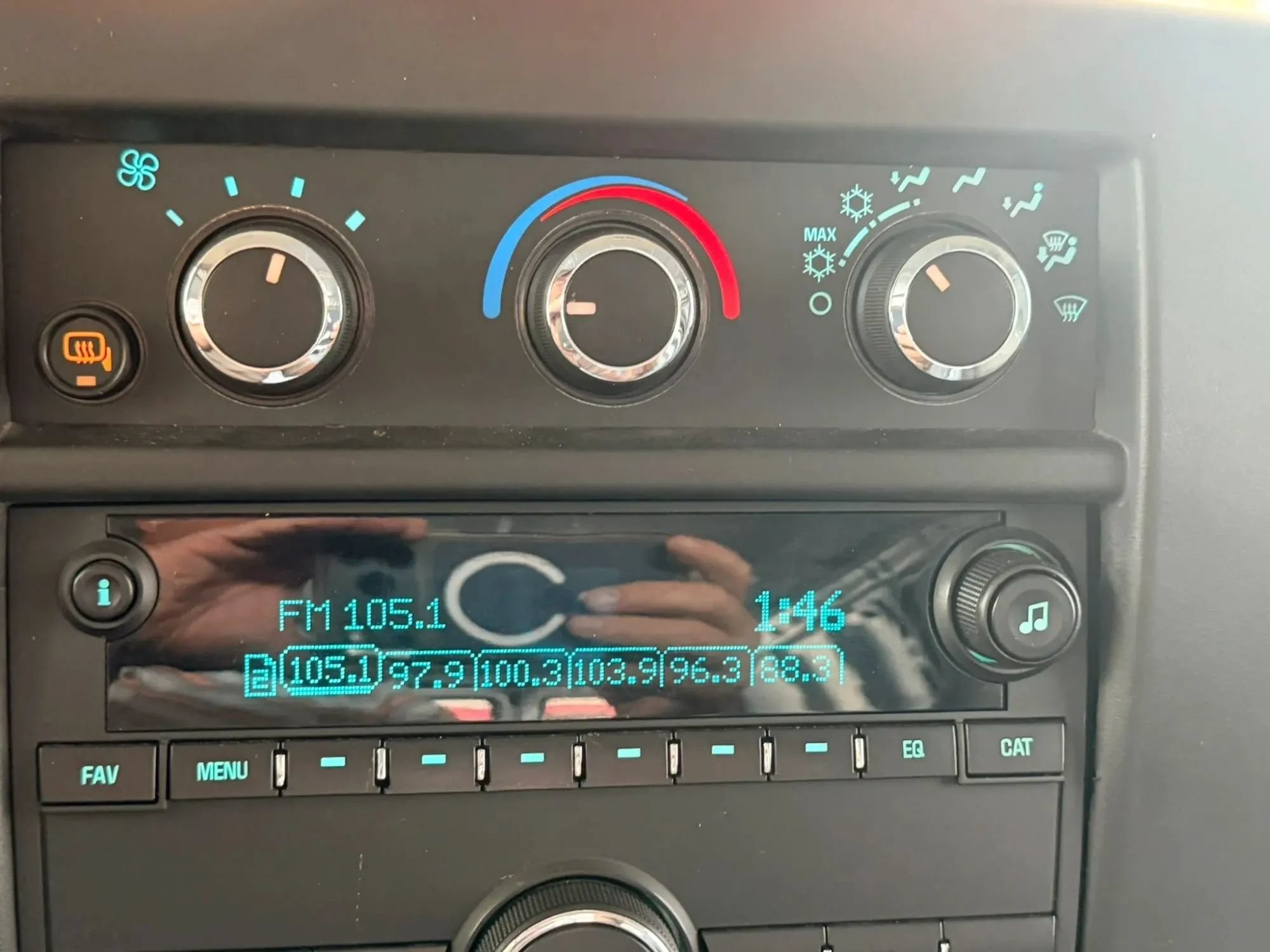 Used 2020 Chevrolet Express 2500 Extended w/ Driver Convenience Package RWD image 19