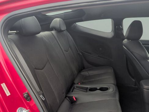 Used 2013 Hyundai Veloster Turbo image 39