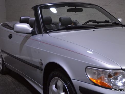 Used 2001 Saab 9-3 SE image 11