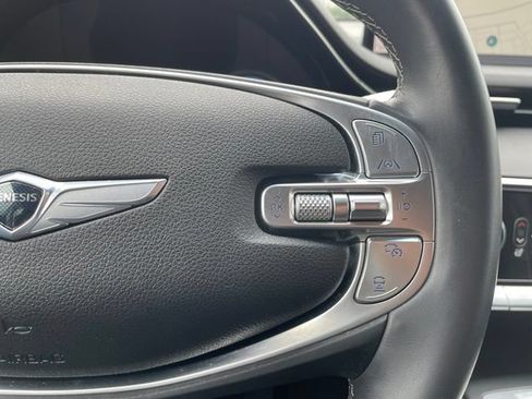 Used 2024 Genesis GV70 2.5T w/ Advanced Package AWD/4WD image 16