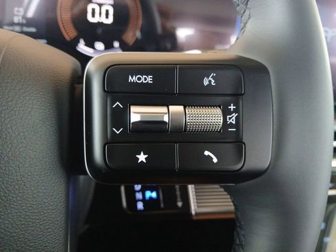New 2026 Hyundai Santa Fe SE FWD image 18