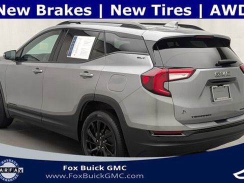 Certified 2024 GMC Terrain SLT w/ Elevation Edition AWD/4WD image 7
