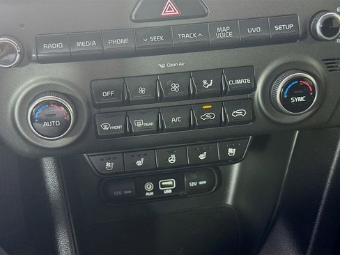 Used 2017 Kia Sportage EX w/ EX Technology Package image 18