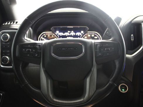 Used 2020 GMC Sierra 1500 Denali w/ Denali Ultimate Package AWD/4WD image 30