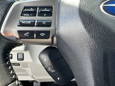 Used 2015 Subaru Forester 2.5i Touring AWD/4WD image 19