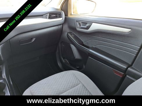 Used 2022 Ford Escape SE w/ Convenience Package image 19