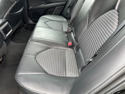 Used 2024 Toyota Camry SE FWD image 21