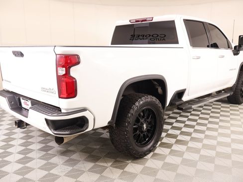 Used 2022 Chevrolet Silverado 2500 High Country w/ Safety Package II AWD/4WD image 20