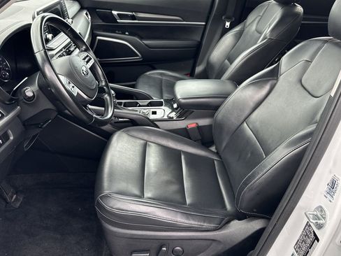 Used 2020 Kia Telluride S image 13