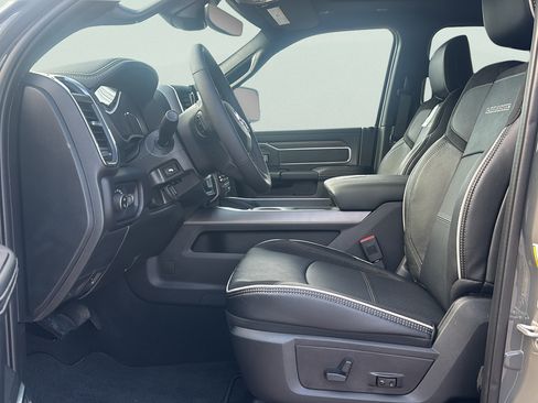 New 2026 RAM 2500 Laramie w/ Night Edition AWD/4WD image 20