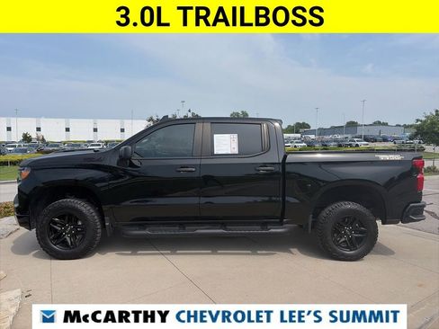 Certified 2024 Chevrolet Silverado 1500 Custom Trail Boss w/ LPO, Dark Essentials Package AWD/4WD image 5