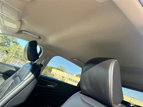 Certified 2023 Ford Edge SEL image 20