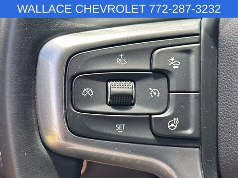 Used 2025 Chevrolet Silverado 1500 LT AWD/4WD image 22