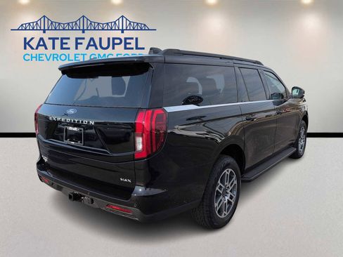 New 2025 Ford Expedition Max Active image 7