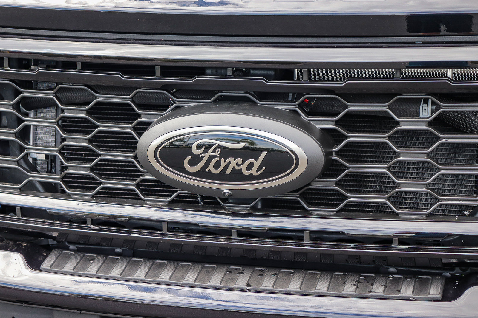 New 2026 Ford F350 Lariat w/ Black Appearance Package AWD/4WD image 12