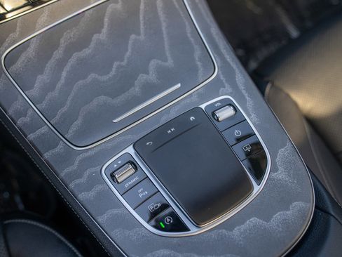 Used 2021 Mercedes-Benz E 450 4MATIC Sedan image 19