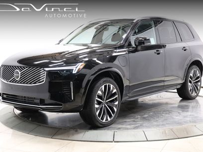 Used 2025 Volvo XC90 T8 Plus w/ Protection Package Premier
