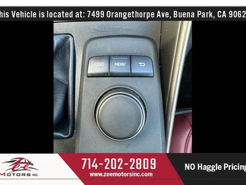 Used 2019 Lexus IS 300 F Sport w/ F Sport Package RWD image 41