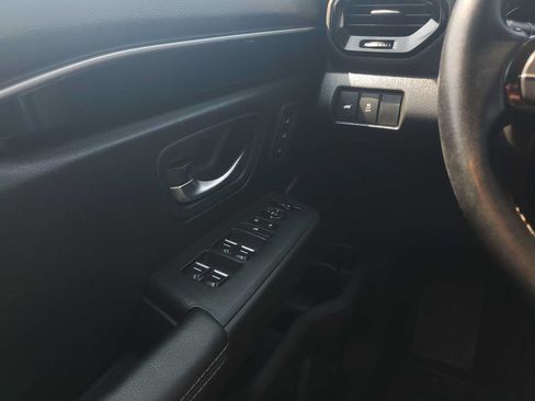 Used 2024 Honda Pilot Touring image 21