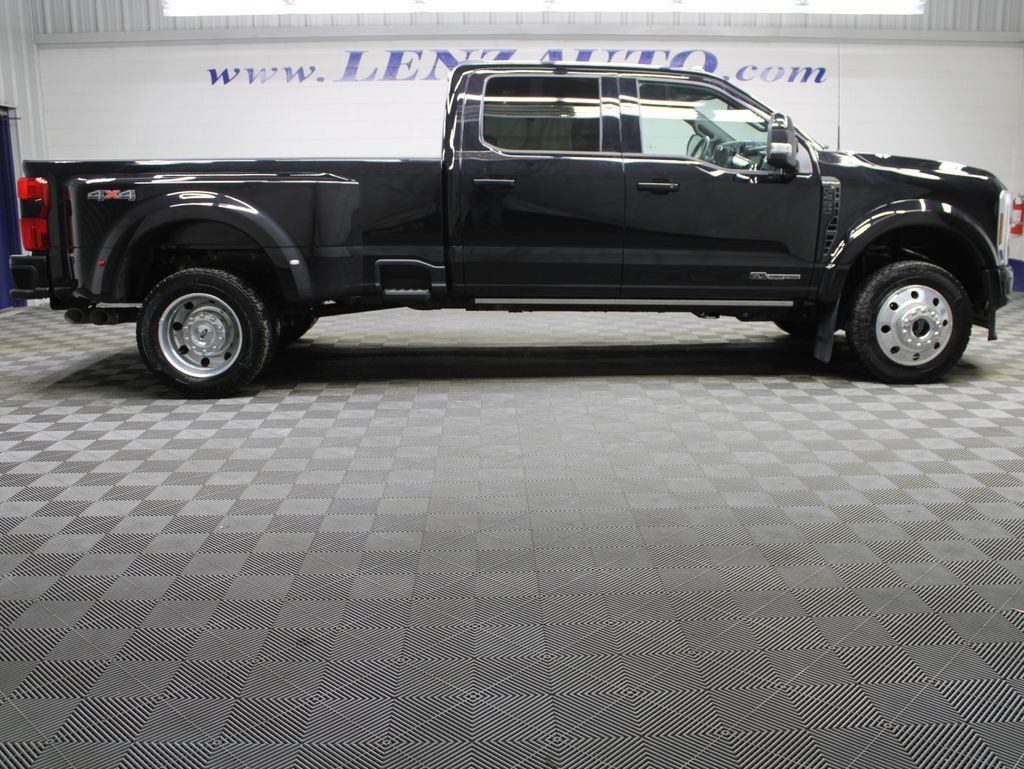 Used 2026 Ford F450 Platinum AWD/4WD image 2
